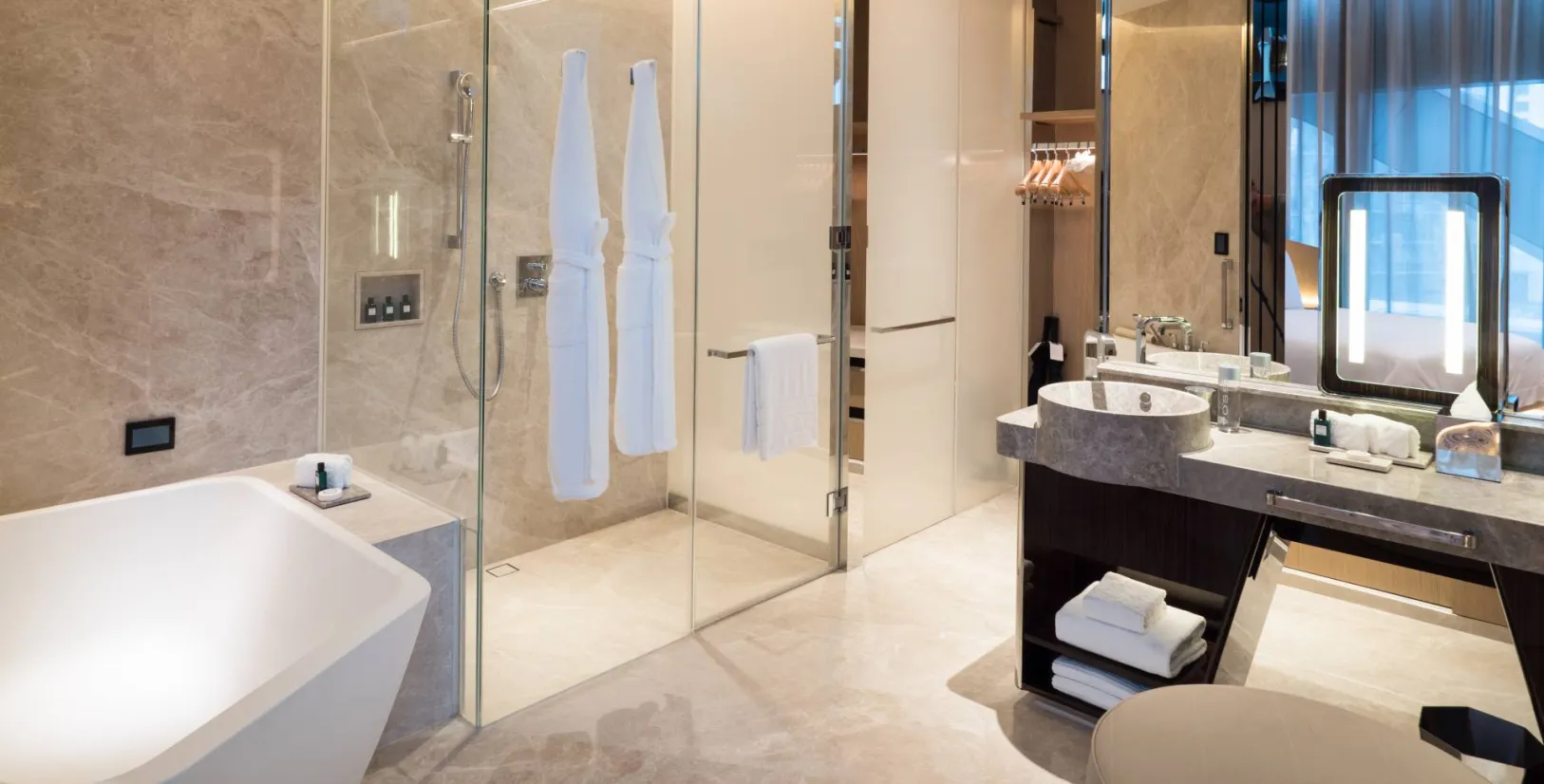 Premier Room