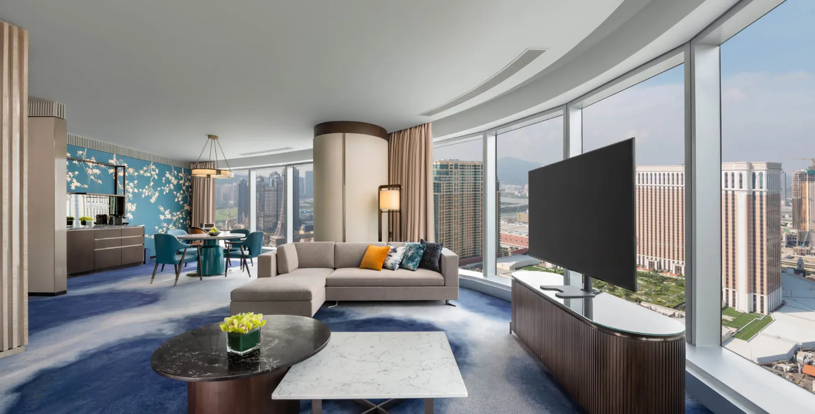 Nüwa - Premier Suite with Cotai View Gallery 1