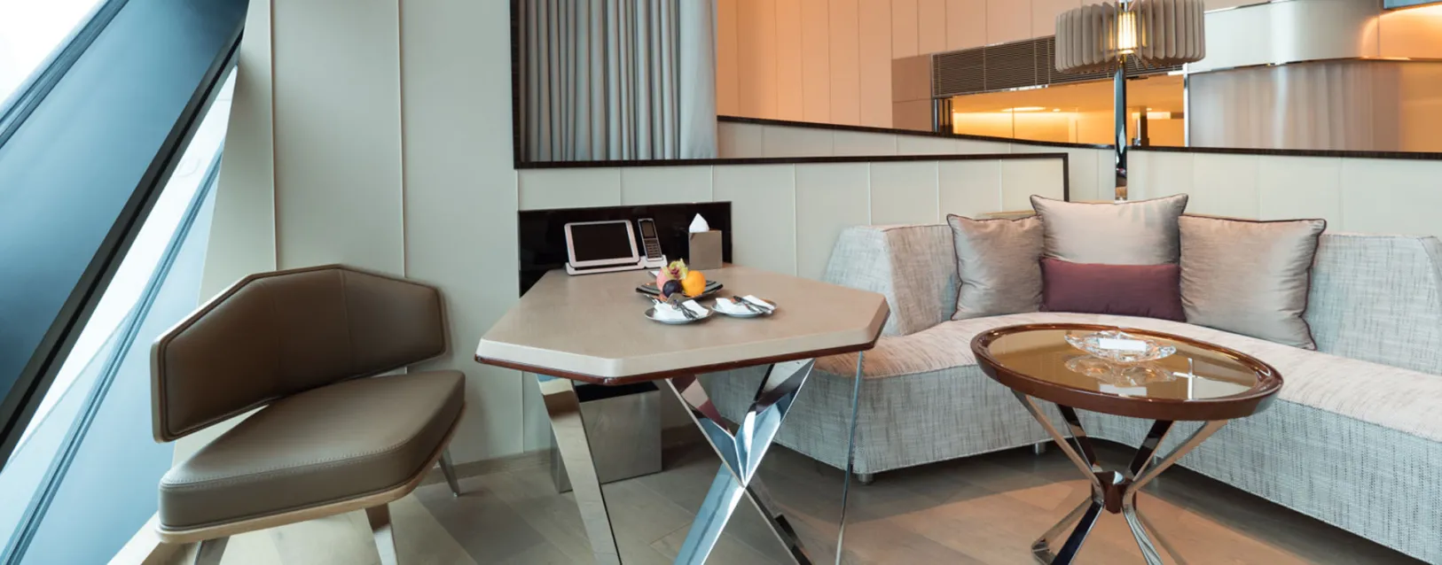 PREMIER KING LOFT