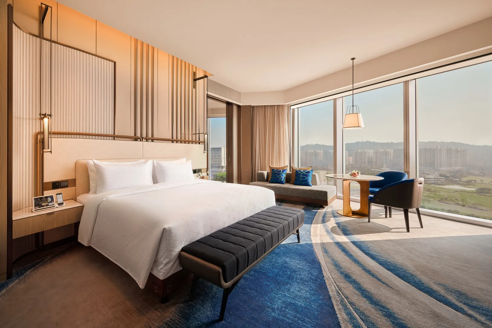 sc - Epic Suite - 1
