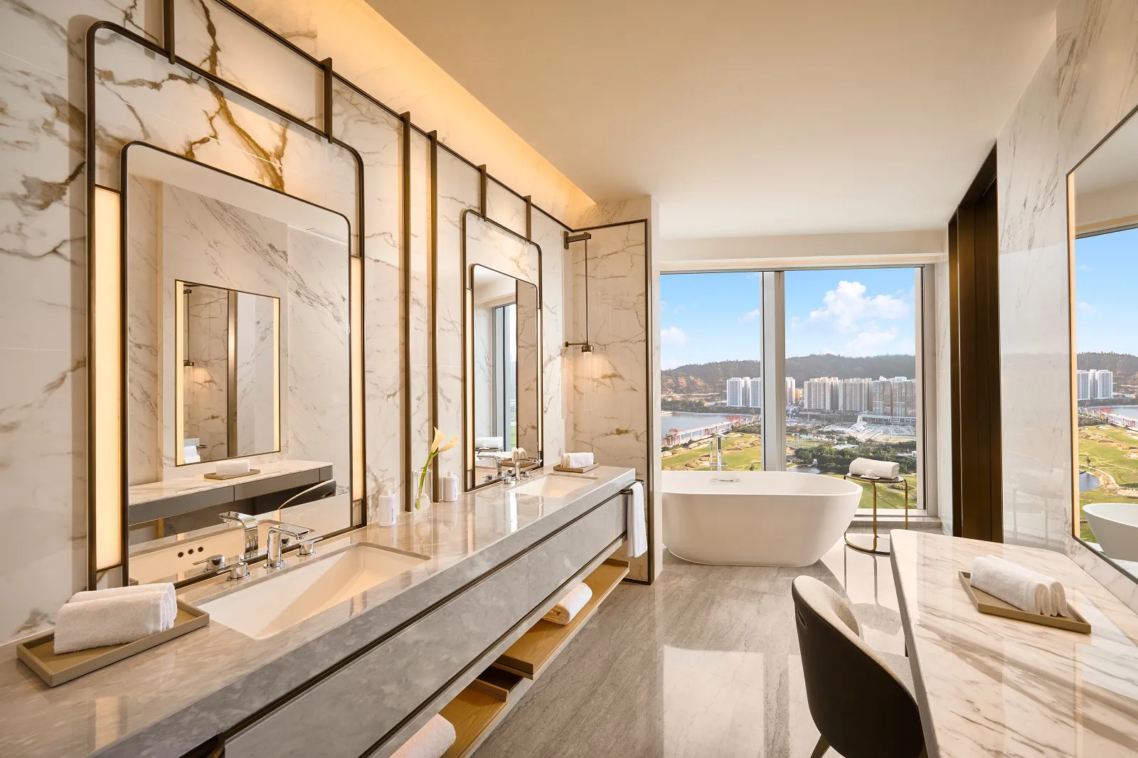 sc - Epic Suite - 4