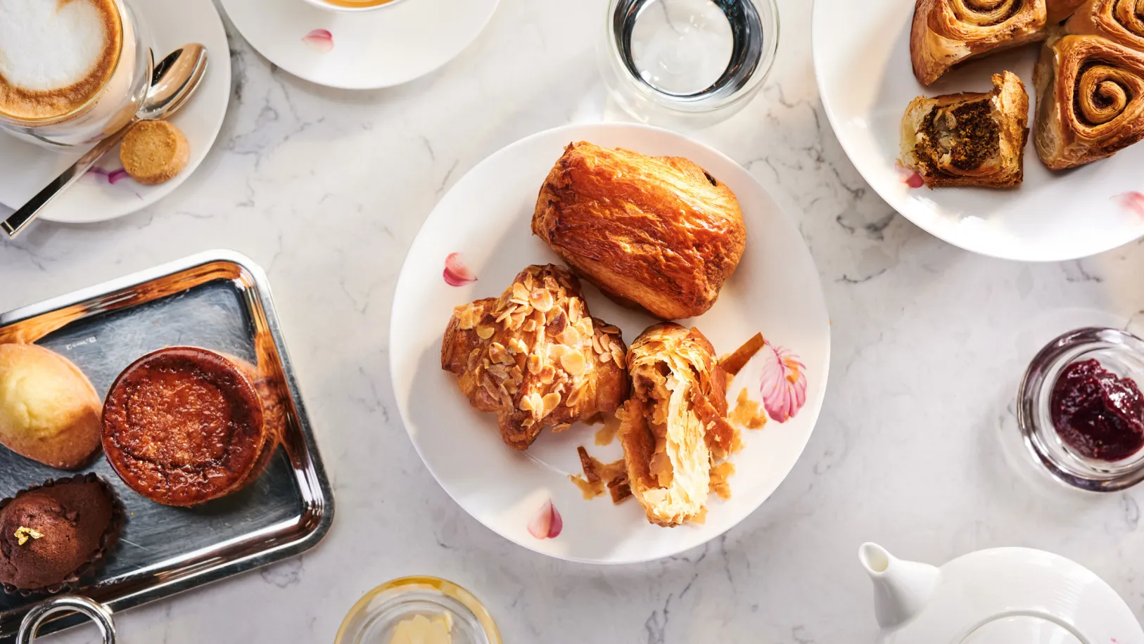 Pastries_2400x1352.jpg