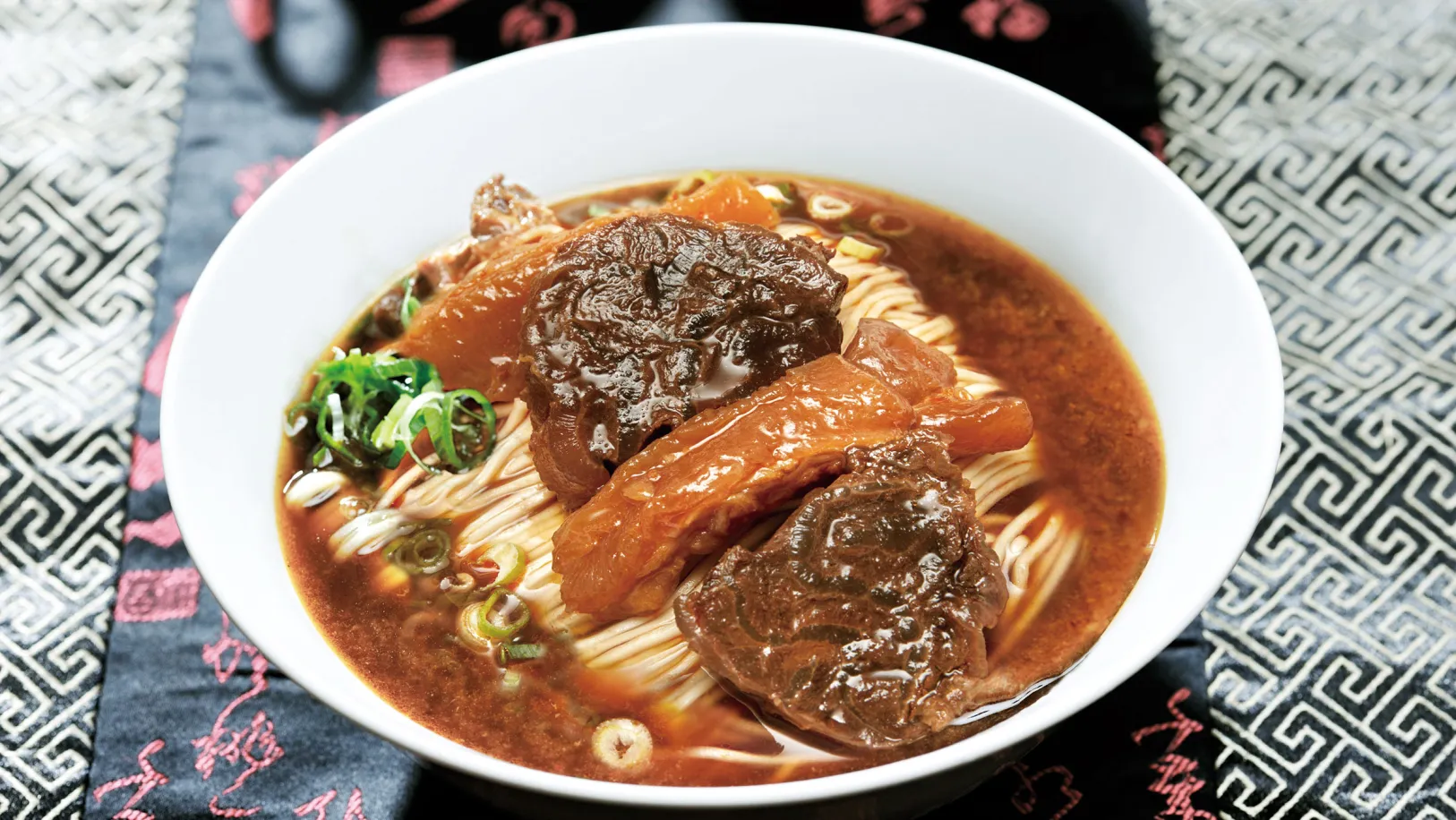 Din-Tai-Fung-cod-sc-1.jpg