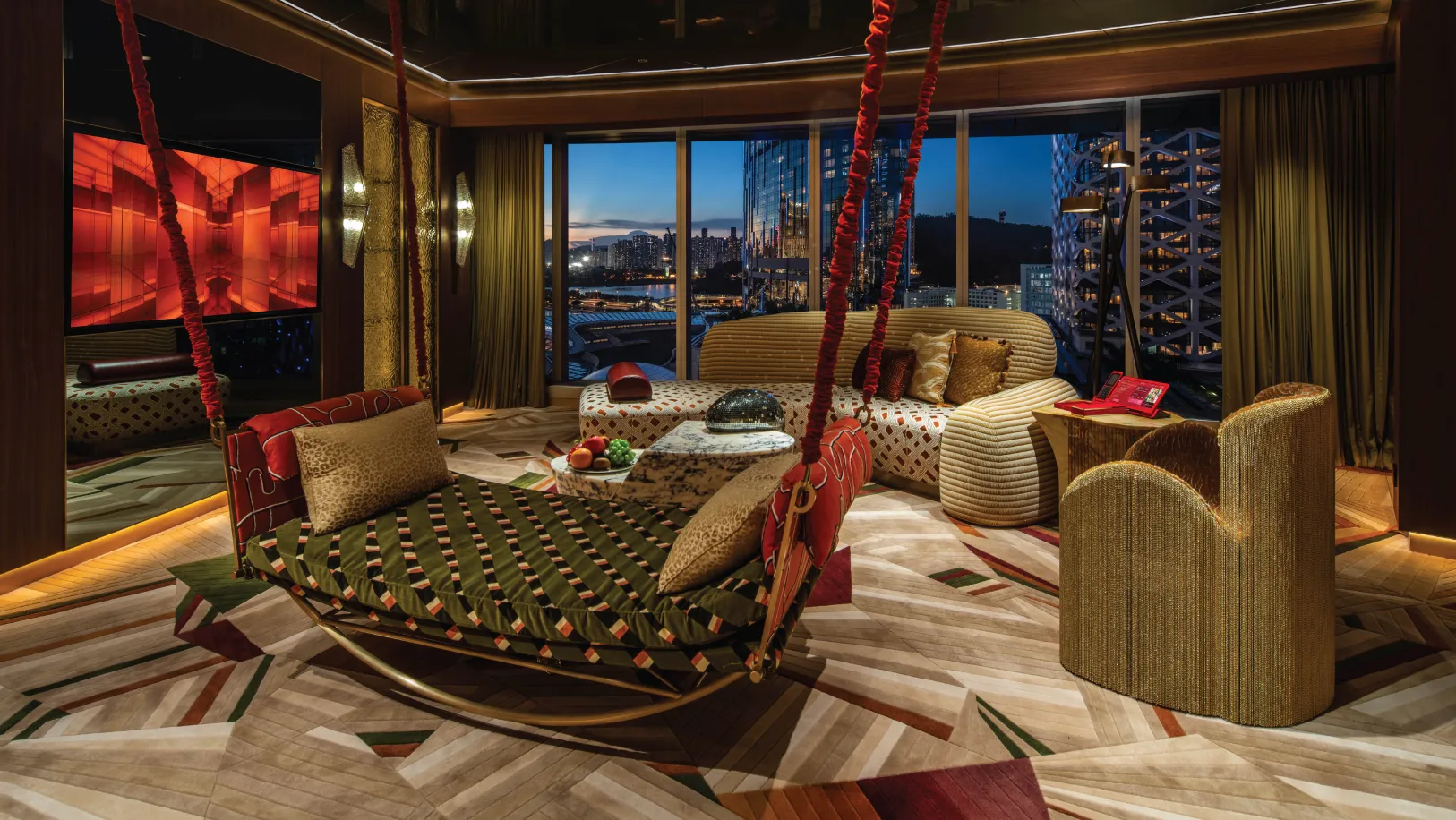 REM image_adaptation_Twilight Suite_2400x1352_living room.jpg