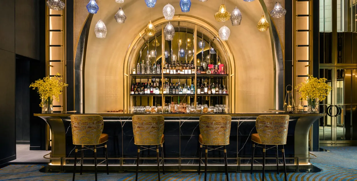 Lan Bar