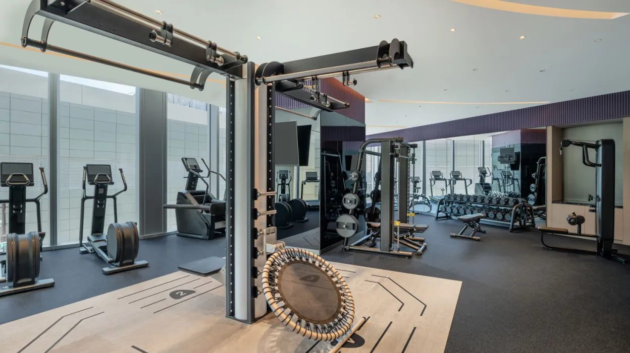 WHO_FIT_Inside_02_banner.jpg
