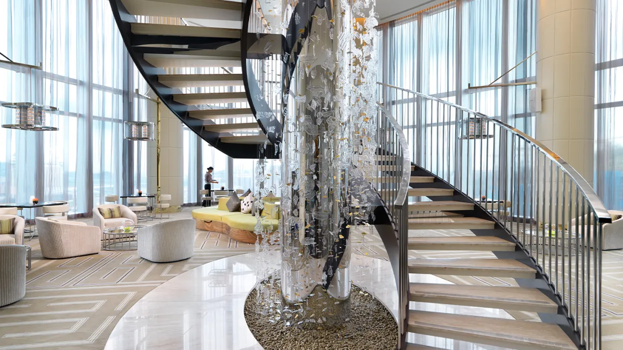 Crown Towers CRYSTAL LNG1468x824px.jpg