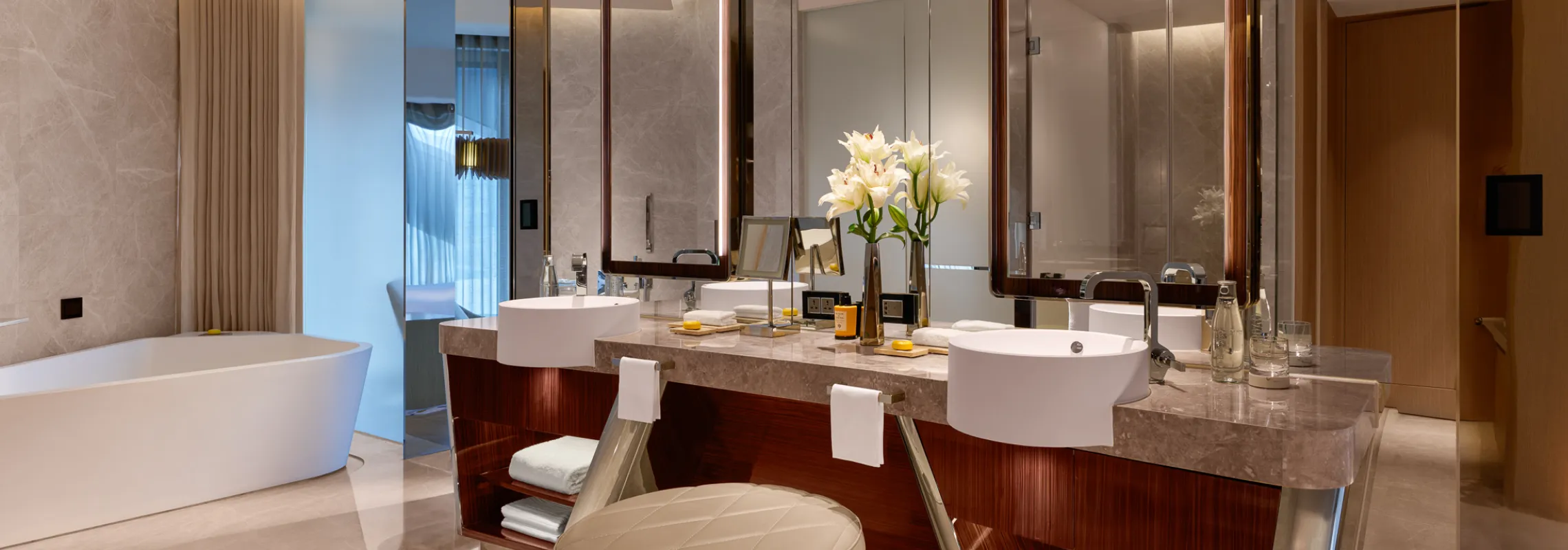 MorpheusHotel-PrestigeSuite